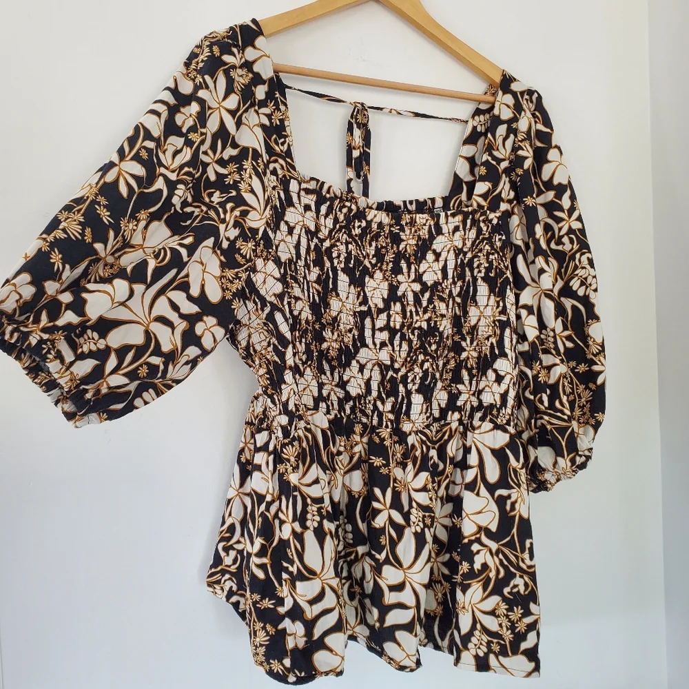 AVA & VIV 3X Black Rust White Floral Square Neck Top Puff 3/4 Sleeves Smocked